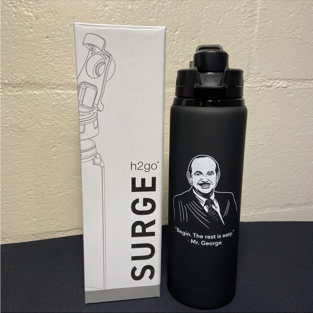 New PUBLIX H2go Surge 28oz Aluminum Water Bottle Tumbler Black Mr George Jenkins
